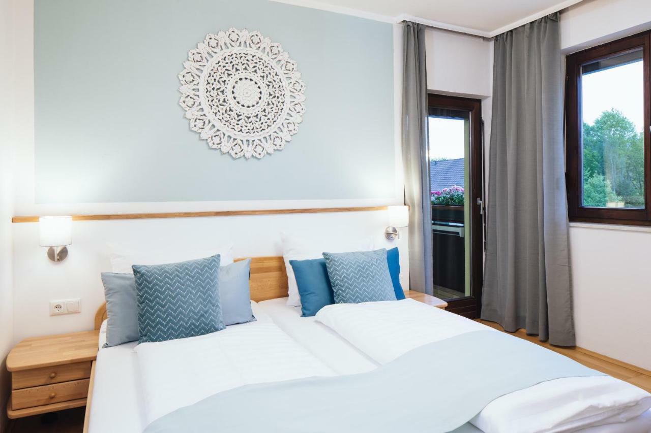 Pension Auszeit Velden Velden am Woerthersee Exterior photo